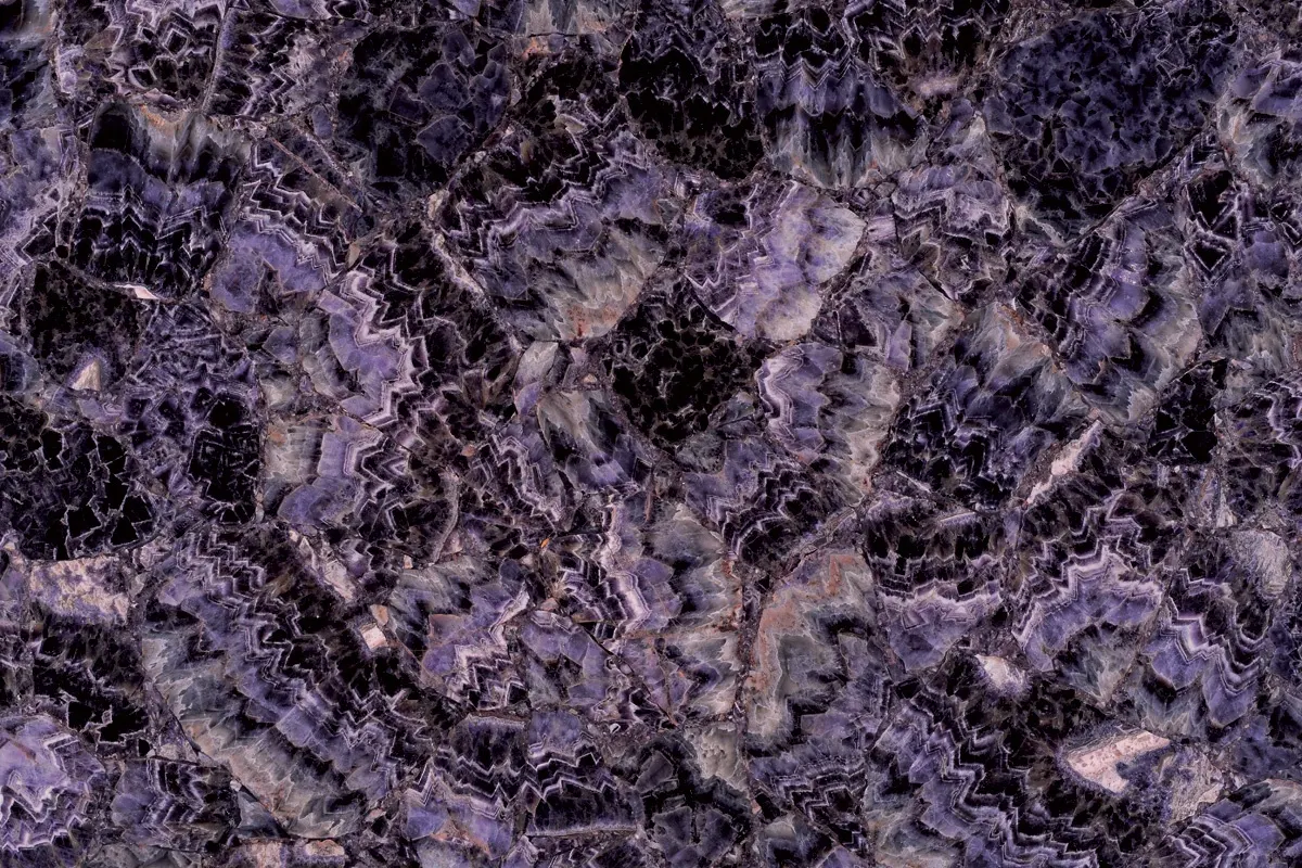 Amethyst Extra marble slab surface – Marmi di Carrara – charcoal, violet (1)
