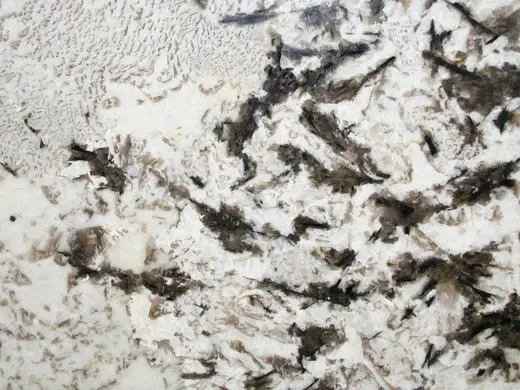 Aspen White marble slab surface – Marmi di Carrara – light grey, green (1)