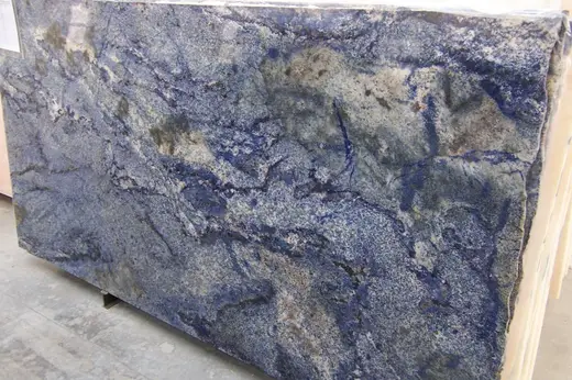 Azul Bahia granite slab surface – Marmi di Carrara – violet, charcoal (5)