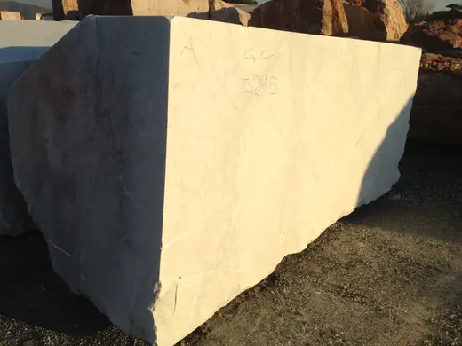 Bianco Carrara marble slab surface – Marmi di Carrara – charcoal, ivory (43)