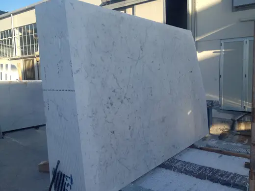 Bianco Carrara C marble slab surface – Marmi di Carrara – grey, blue (25)