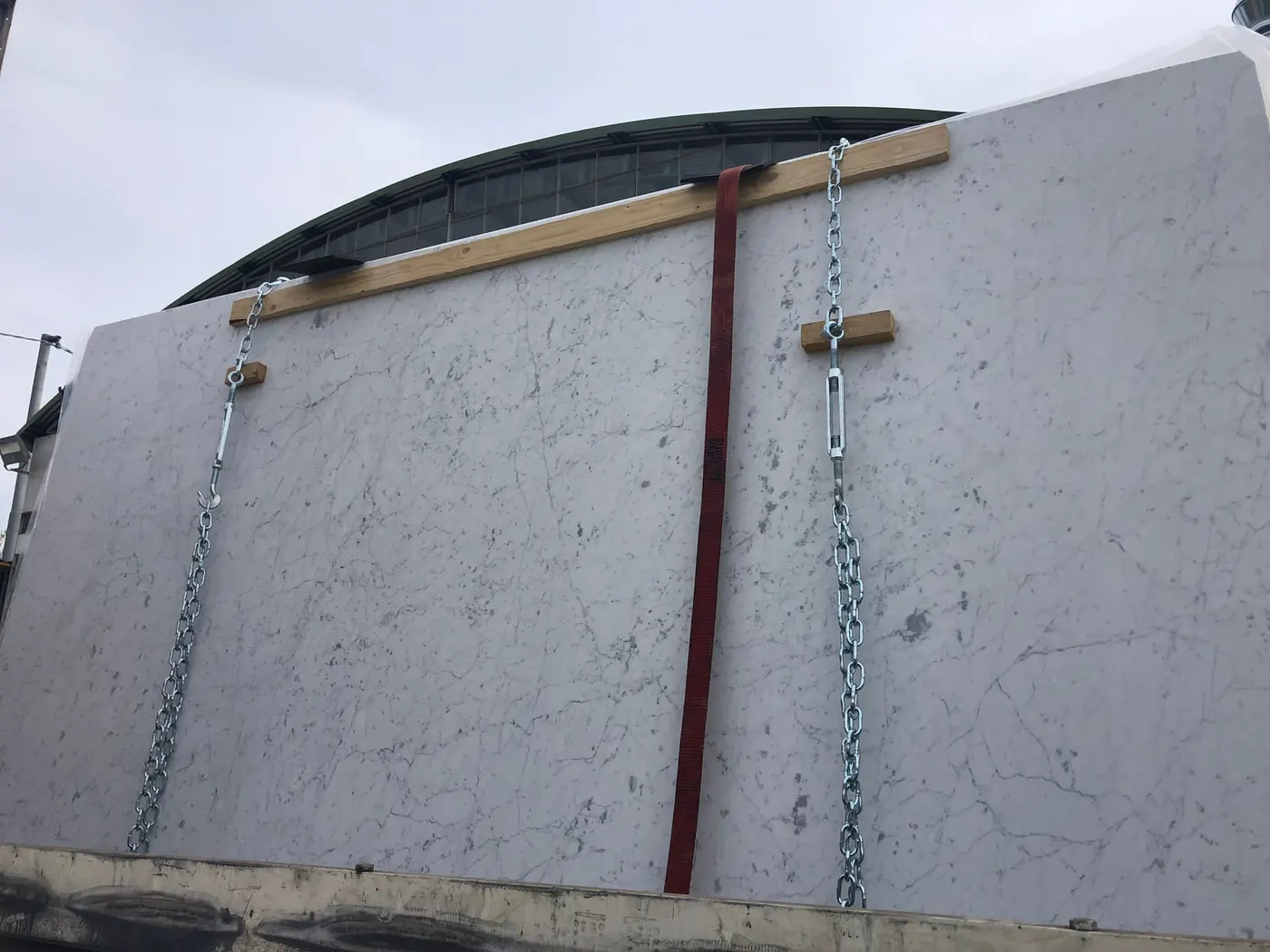 Bianco Carrara C mármol, superficie de losa – Marmi di Carrara – gris, verde (67)