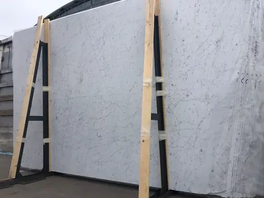 Bianco Carrara C marble slab surface – Marmi di Carrara – light grey, grey (71)