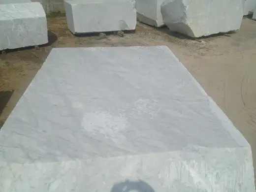 Bianco Carrara CD marble quarry block – Marmi di Carrara – light grey, green (21)