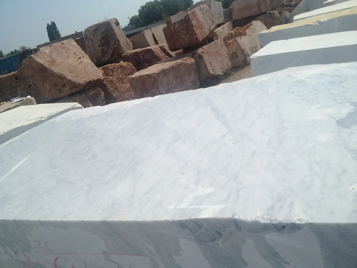 Bianco Carrara CD marble quarry block – Marmi di Carrara – grey, light grey (29)