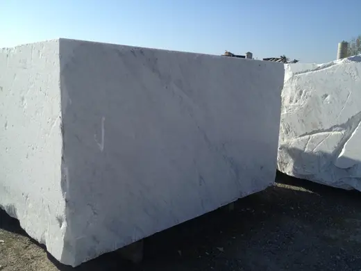 Bianco Carrara CD marble quarry block – Marmi di Carrara – green, light grey (31)