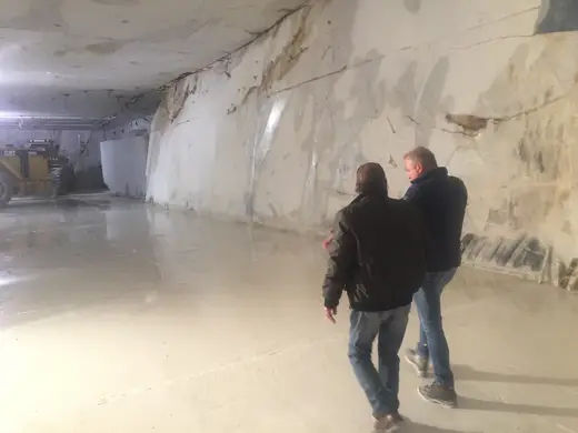 Bianco Gioia marmo, veduta di cava – Marmi di Carrara – grigio, beige (30)