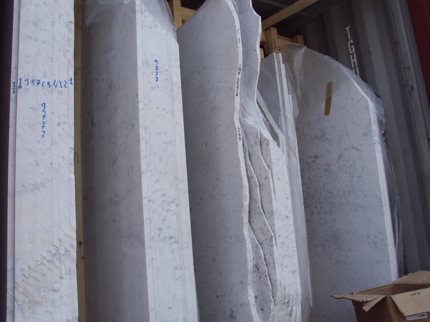 Bianco Gioia marbre, surface de dalle – Marmi di Carrara – gris clair, vert (49)