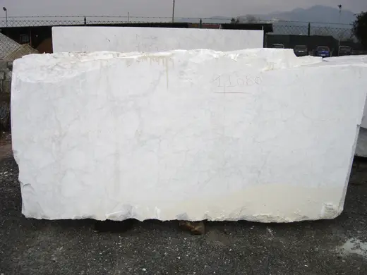 Bianco Gioia marmo, blocco di cava – Marmi di Carrara – avorio, grigio chiaro (59)