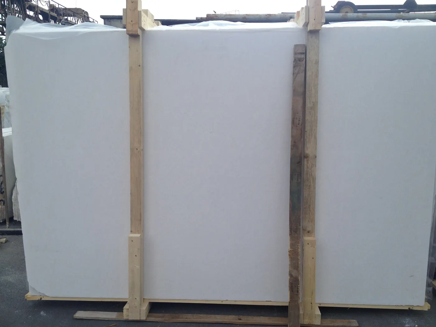 Bianco Thassos Sivec Pure marble slab surface – Marmi di Carrara – light grey, grey (3)