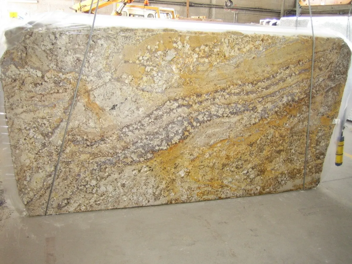 Bossa Nova marble slab surface – Marmi di Carrara – grey, beige (2)