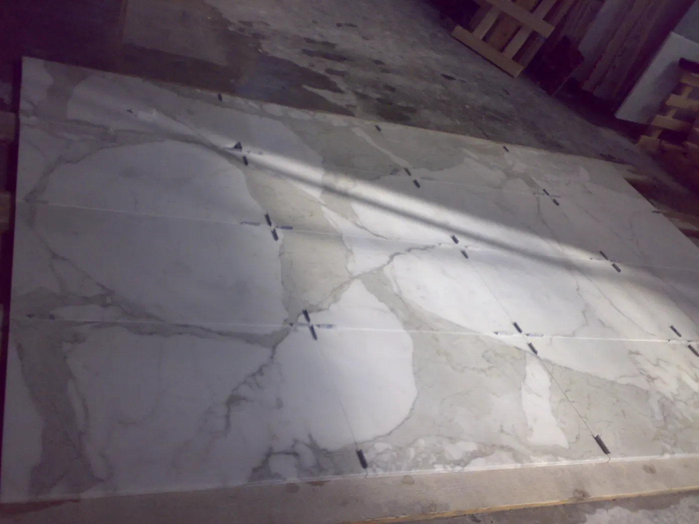 Calacatta marbre, carreaux – Marmi di Carrara – anthracite, gris clair (19)