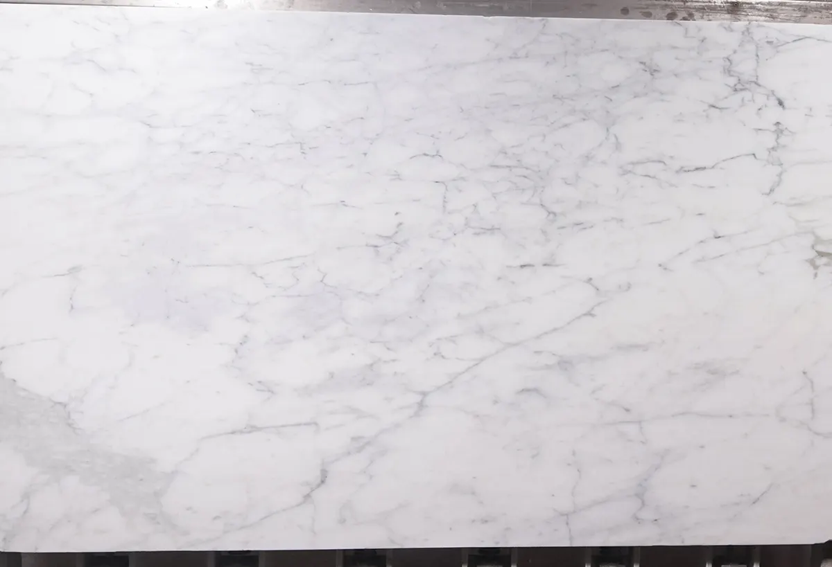 Calacatta marble slab surface – Marmi di Carrara – ivory, white (52)