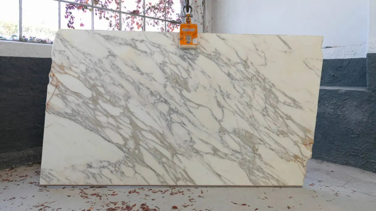 Calacatta mármol, superficie de losa – Marmi di Carrara – gris claro, gris (56)