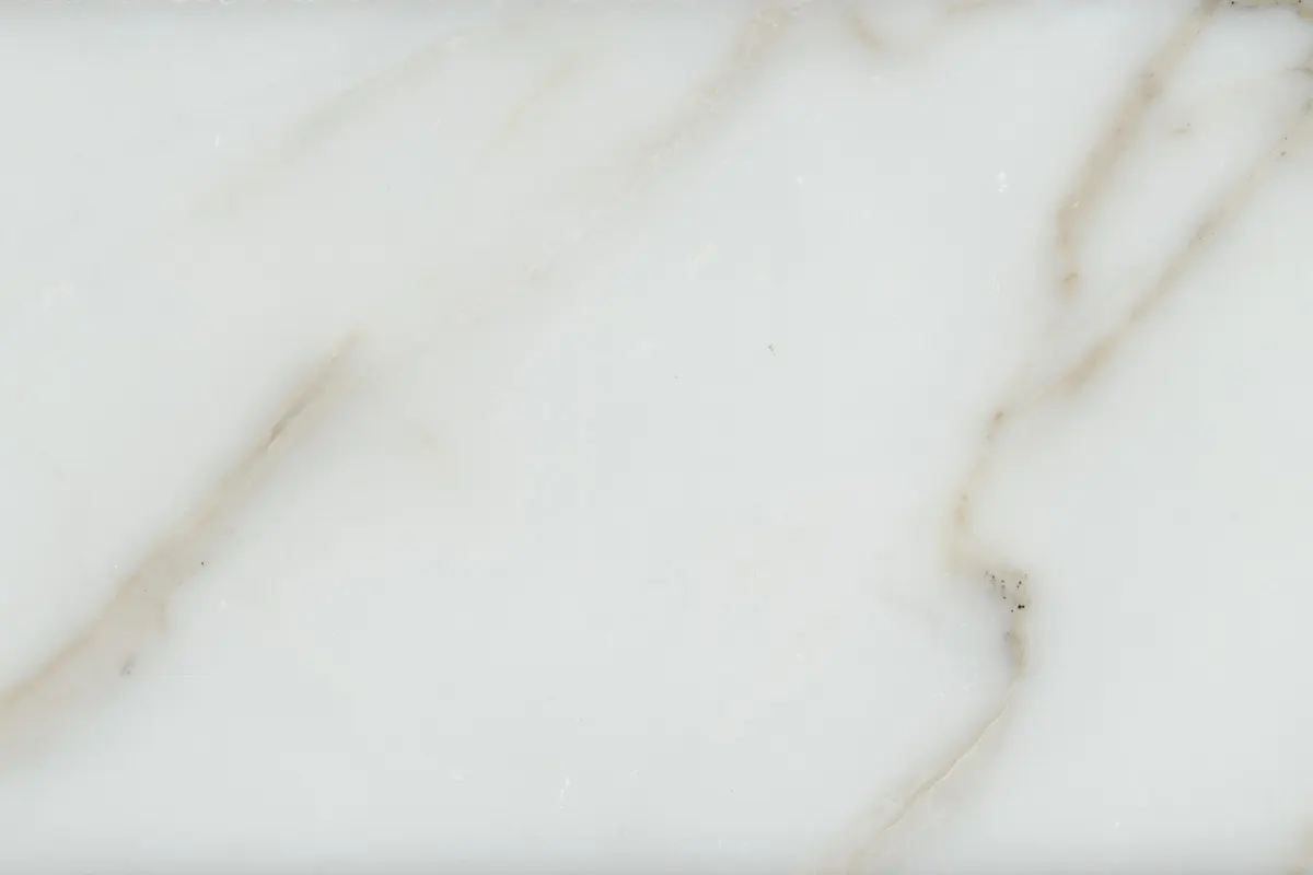Calacatta Carrara marbre, surface de dalle – Marmi di Carrara – ivoire, blanc (5)