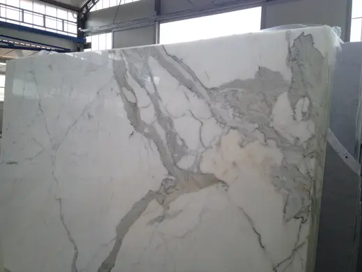 Calacatta Gold marble slab surface – Marmi di Carrara – grey, light grey (12)