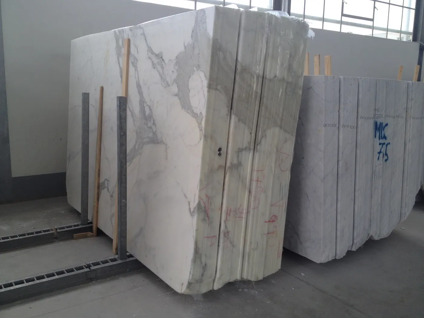 Calacatta Gold marbre, surface de dalle – Marmi di Carrara – gris, vert (17)