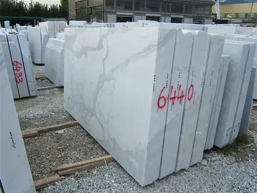 Calacatta Gold marble slab surface – Marmi di Carrara – grey, light grey (35)