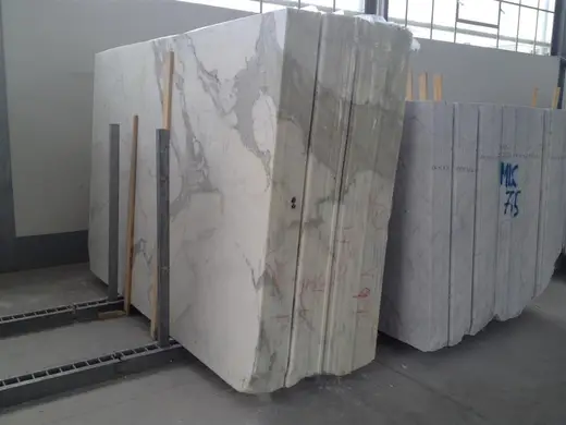 Calacatta Gold marble slab surface – Marmi di Carrara – grey, green (42)