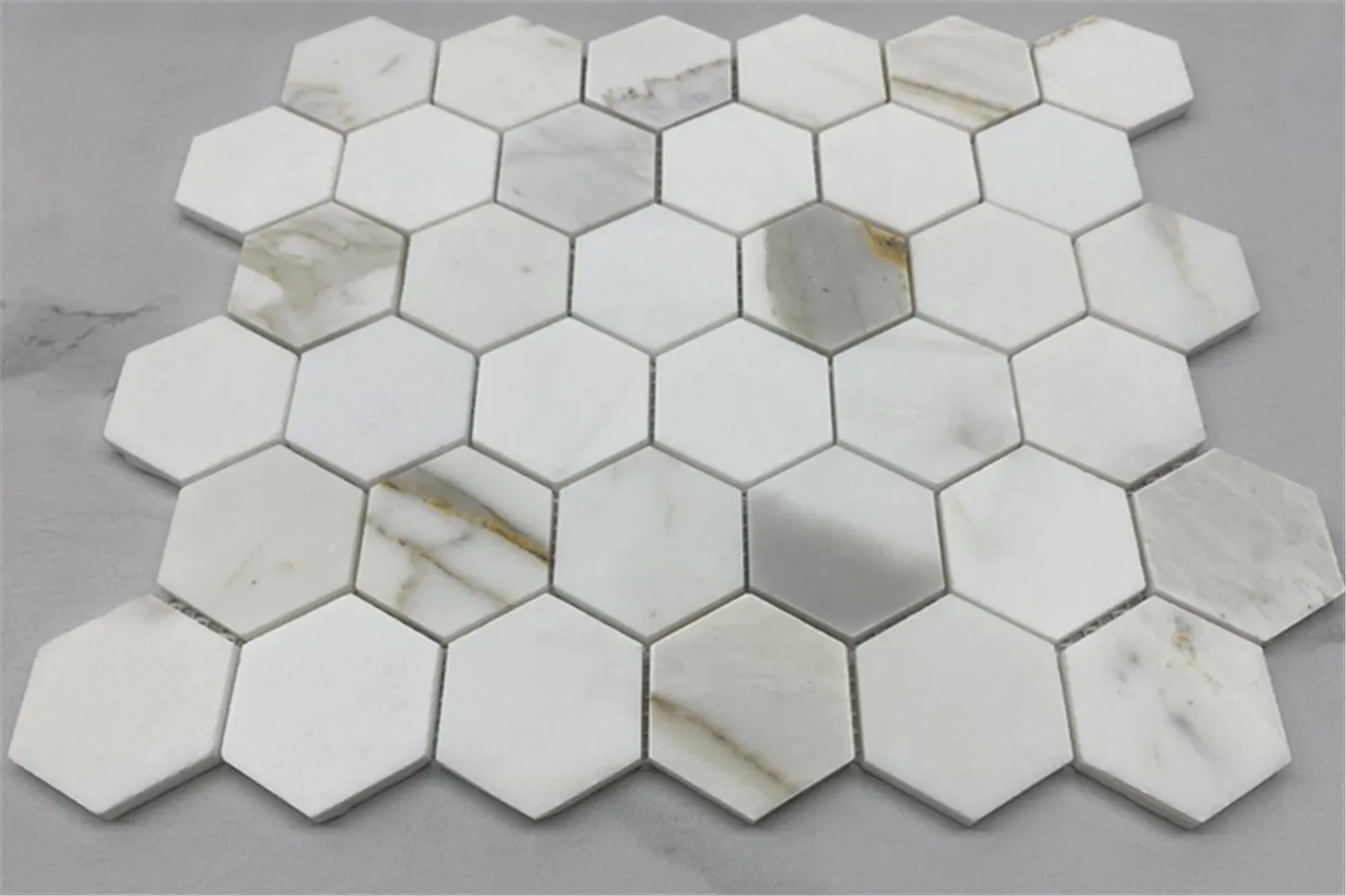 Calacatta Gold marbre, carreaux – Marmi di Carrara – gris clair, ivoire (70)
