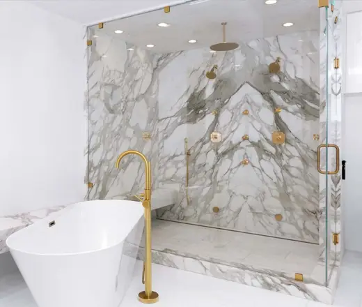 Calacatta Gold marble bathroom – Marmi di Carrara – light grey, white (71)
