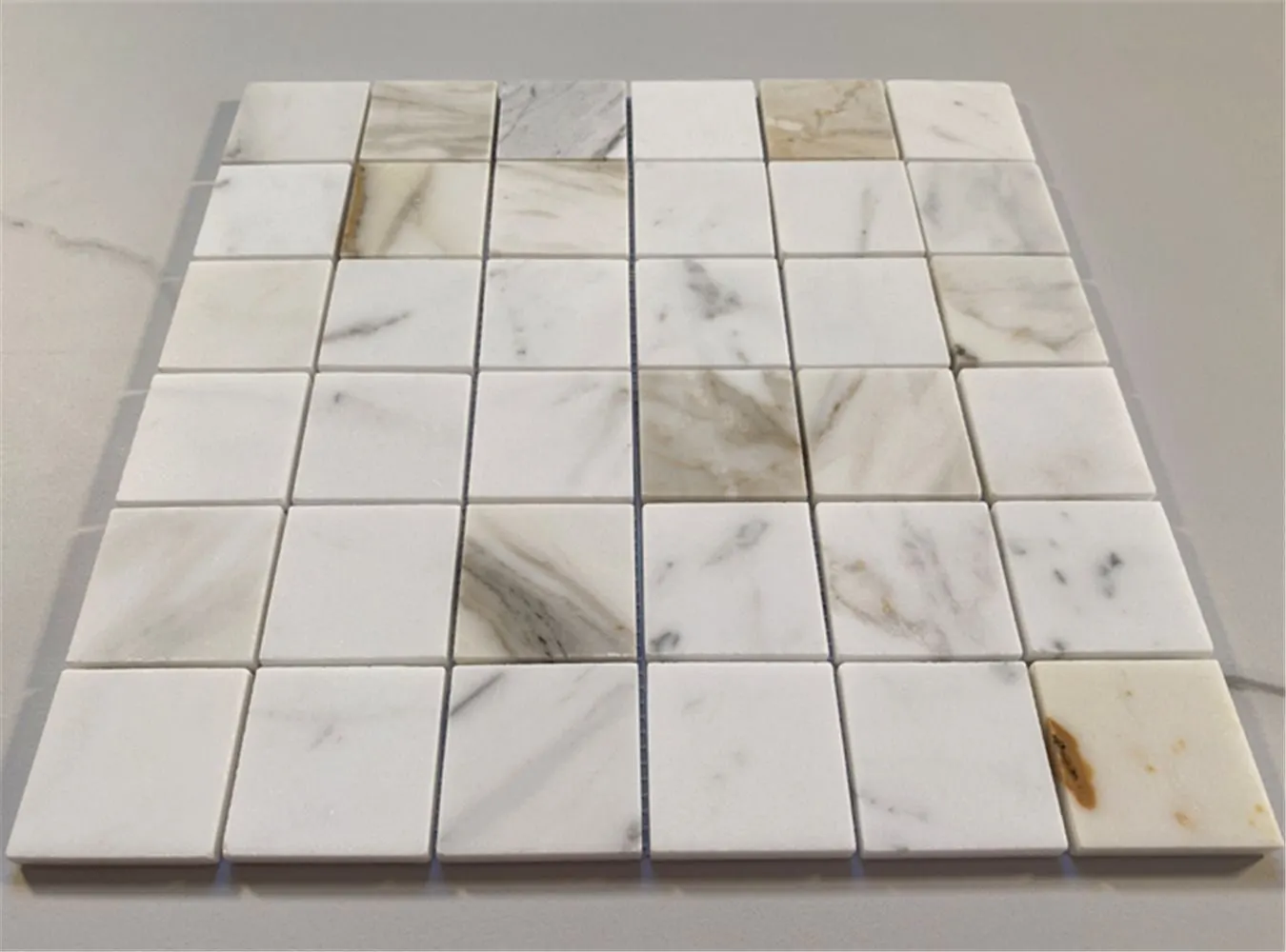 Calacatta Gold marmo, piastrelle – Marmi di Carrara – grigio chiaro, grigio (72)