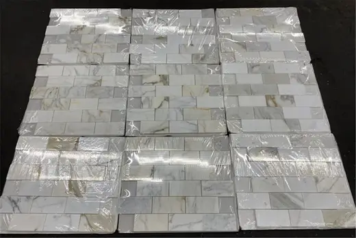 Calacatta Gold marble tiles – Marmi di Carrara – grey, light grey (79)