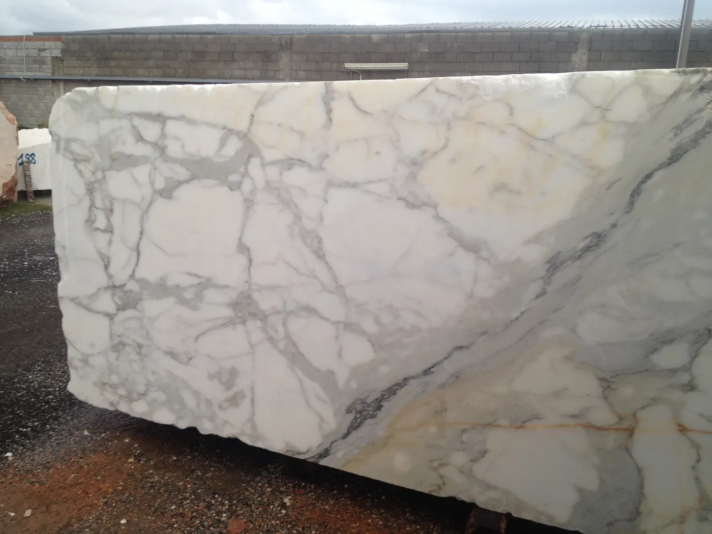 Calacatta Gold mármol, superficie de losa – Marmi di Carrara – gris claro, gris (8)