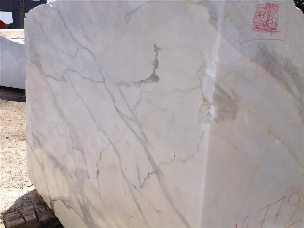 Calacatta Oro marble slab surface – Marmi di Carrara – light grey, grey (12)