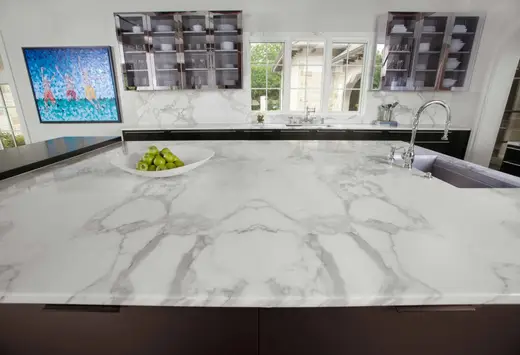 Calacatta Oro Marmor, Fliesen – Marmi di Carrara – hellgrau, anthrazit (24)