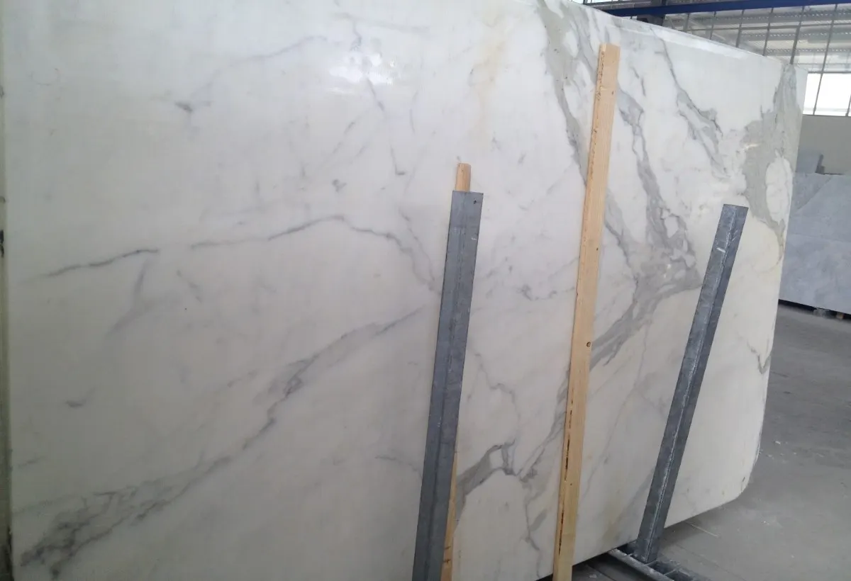 Calacatta Oro mármol, escalera – Marmi di Carrara – gris claro, gris (29)