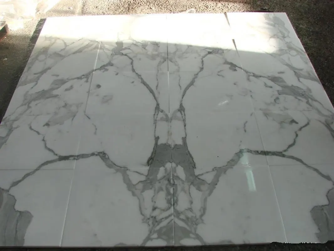 Calacatta Oro mármol, superficie de losa – Marmi di Carrara – gris, antracita (33)