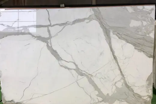 Calacatta Oro Marmor, Plattenoberfläche – Marmi di Carrara – elfenbein, hellgrau (40)