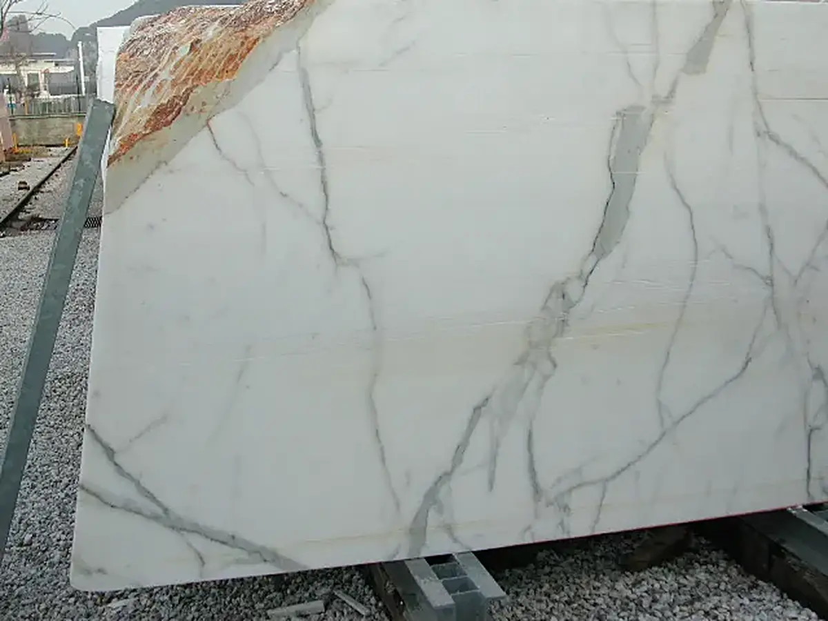 Calacatta Oro marmo, superficie di lastra – Marmi di Carrara – grigio chiaro, grigio (44)