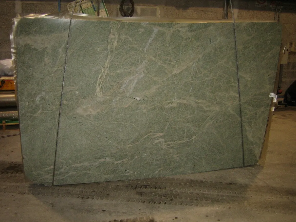 Costa Smeralda marble slab surface – Marmi di Carrara – brown, charcoal (6)