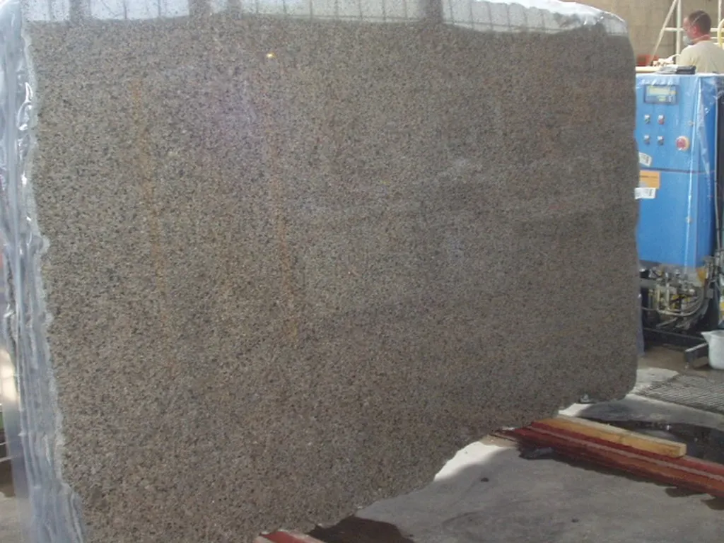 Crema известняк, поверхность плиты – Marmi di Carrara – серый, зелёный (43)