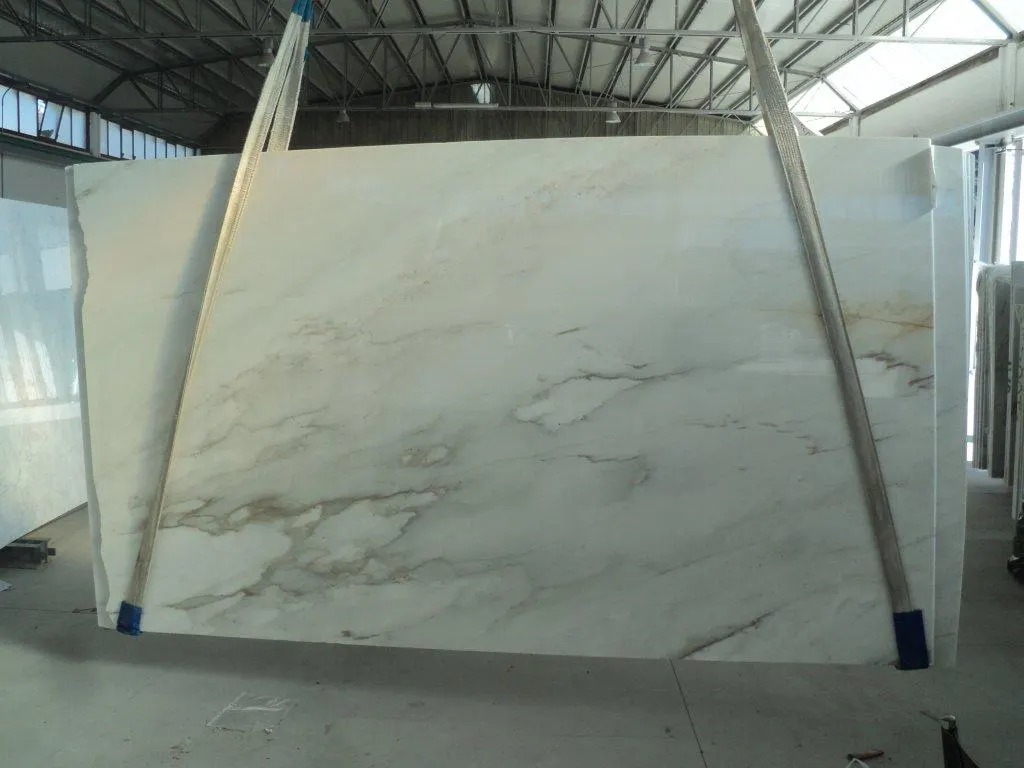 Cremo Delicato mármol, superficie de losa – Marmi di Carrara – gris, gris claro (15)