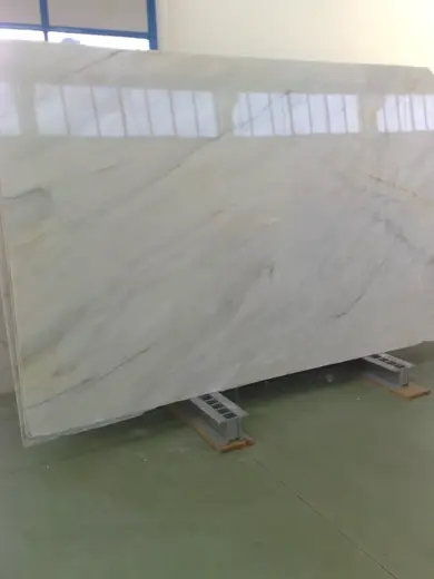 Cremo Delicato marmo, dettaglio di superficie – Marmi di Carrara – grigio, verde (2)