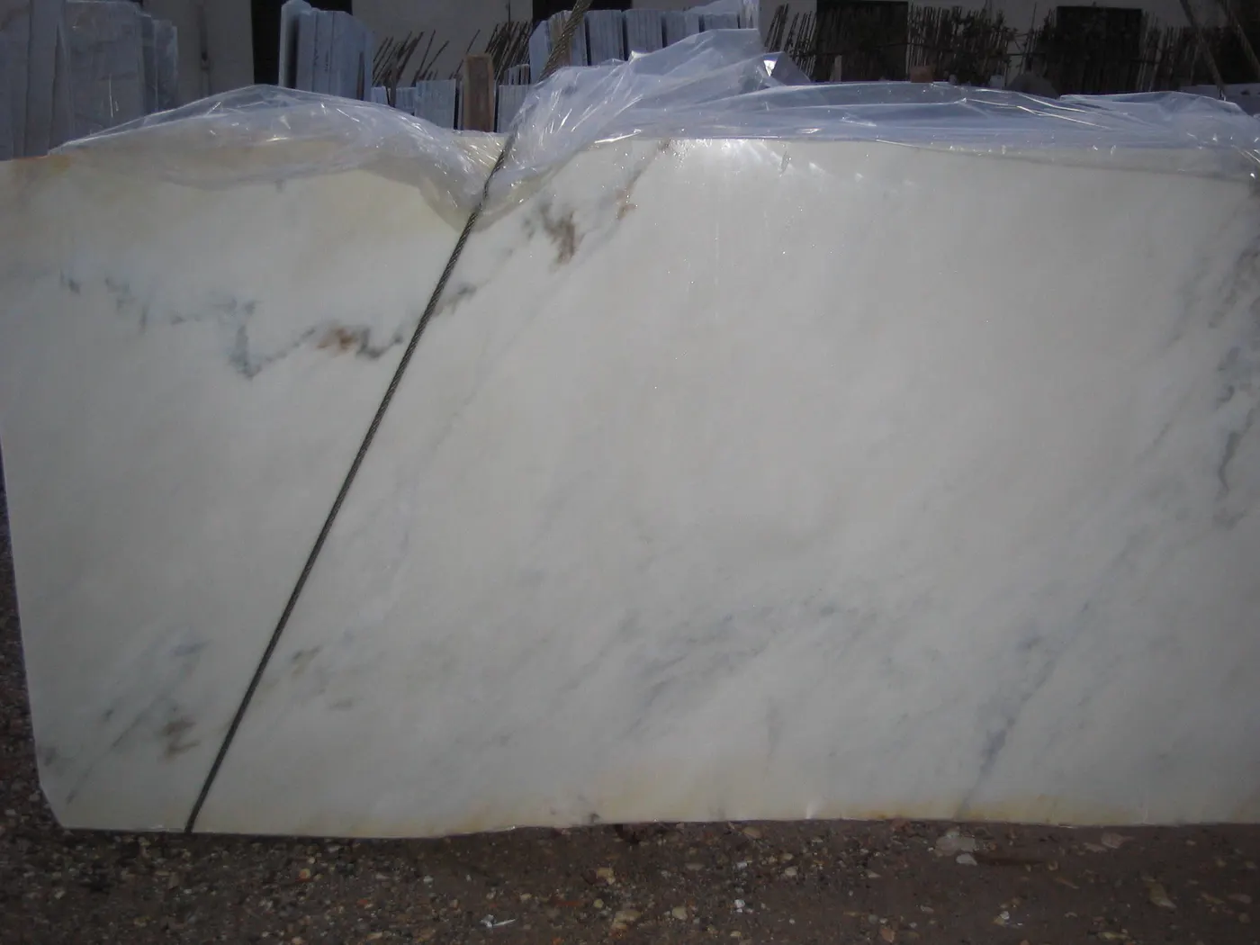 Cremo Delicato Marmor, Plattenoberfläche – Marmi di Carrara – grau, violett (5)