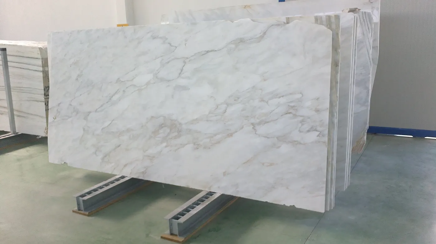 Cremo Delicato marbre, surface de dalle – Marmi di Carrara – gris clair, vert (6)