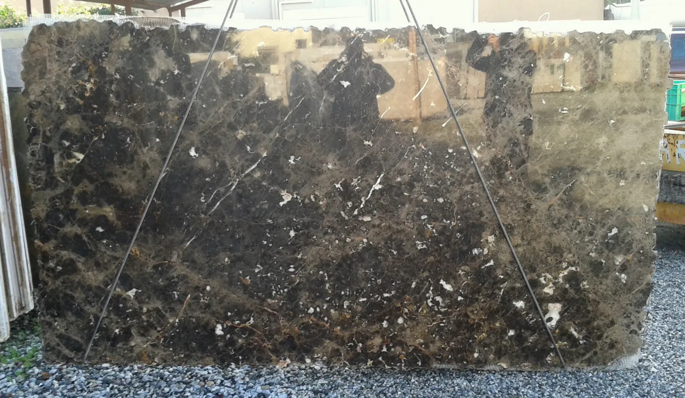Emperador Dark mármol, superficie de losa – Marmi di Carrara – antracita, gris (9)