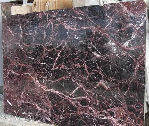 Erika Black marble slab surface – Marmi di Carrara – charcoal, green (1)