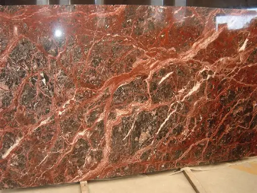 Erika Red mármol, superficie de losa – Marmi di Carrara – rojo óxido, marrón (1)