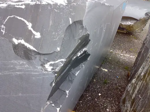 Extra Grey marbre, bloc de carrière – Marmi di Carrara – gris, gris clair (1)
