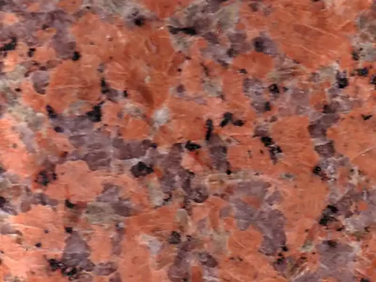 G 3073 China Red granito, campione lucido – Marmi di Carrara – oro, rosso ruggine (1)