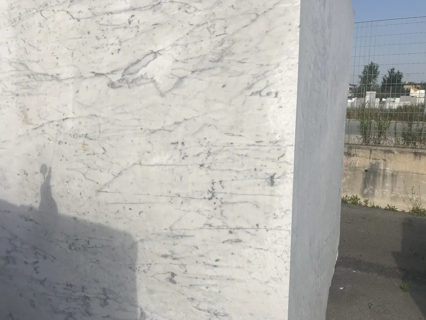 Bloc de carrière en pierre naturelle – Marmi di Carrara
