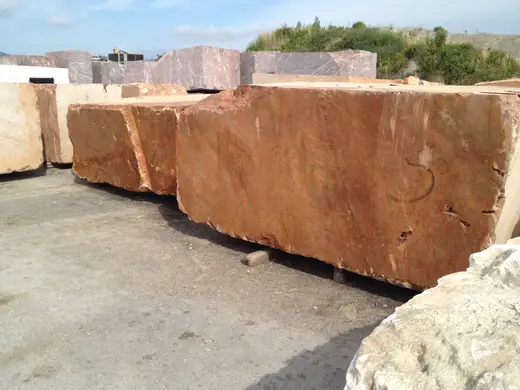 Bloque de cantera en piedra natural – Marmi di Carrara