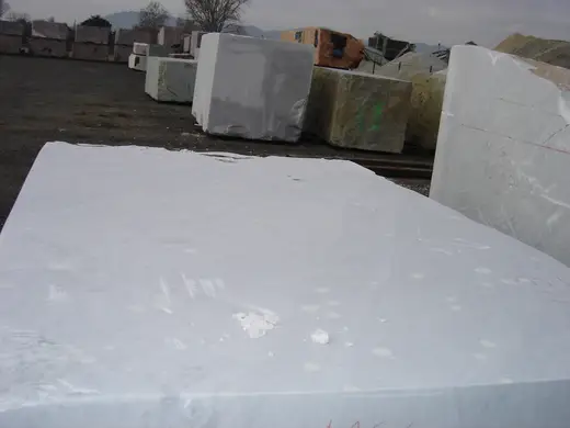 Bloque de cantera en piedra natural – Marmi di Carrara