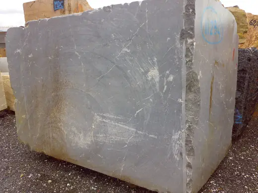 Bloque de cantera en piedra natural – Marmi di Carrara