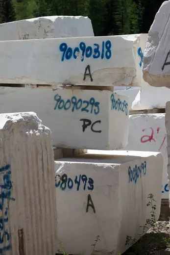 Bloque de cantera: Blocks of Marble (5883295483)